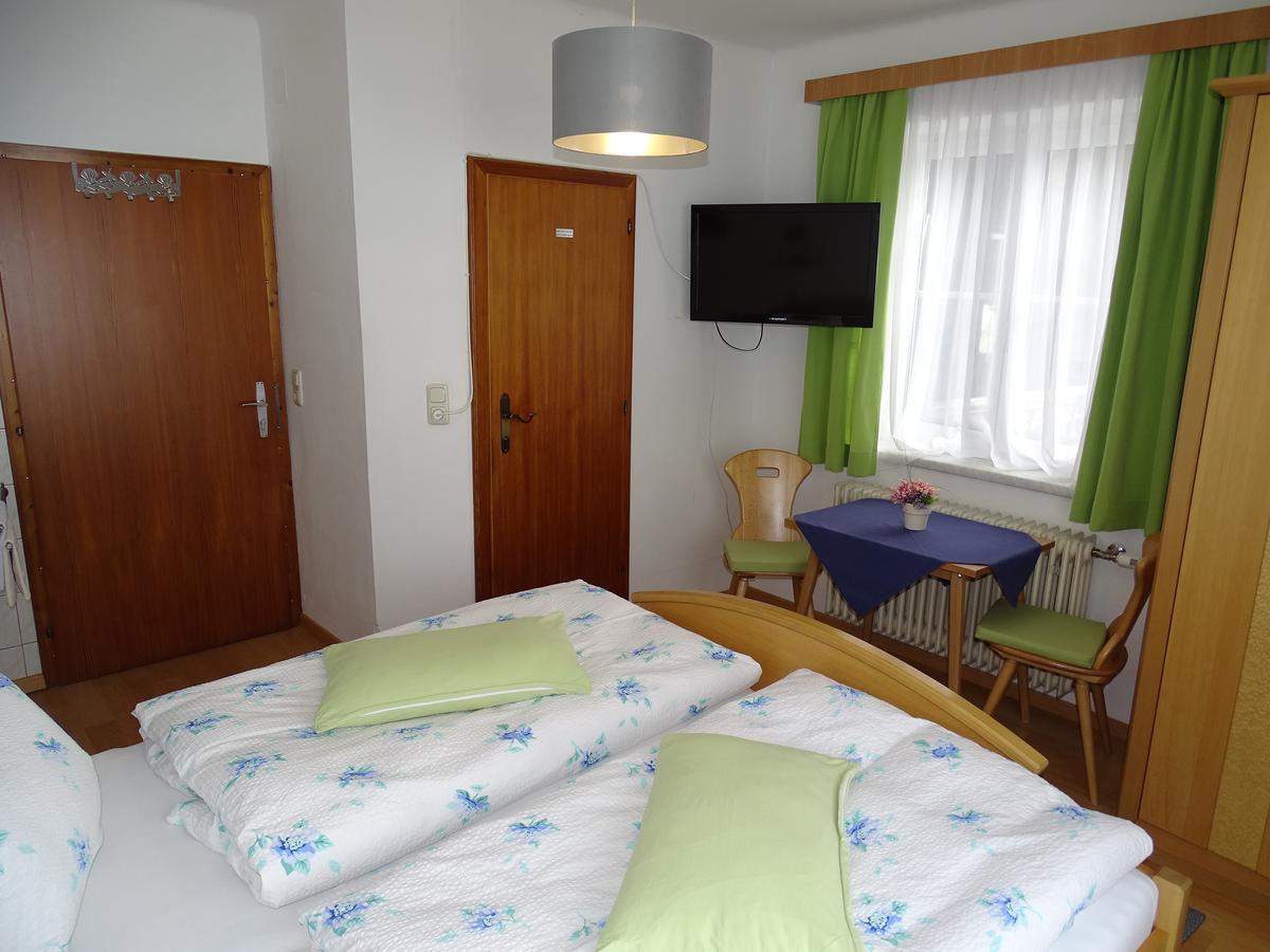 Pension Bayrhammer Faistenau Exterior foto